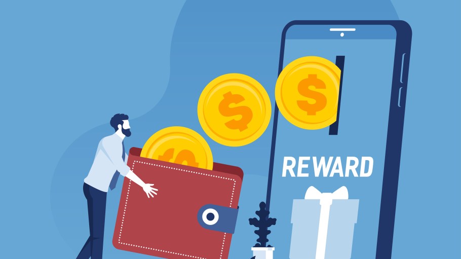 Cash back loyalty program concept. Vector of customers getting rewards and gifts from online shopping.
