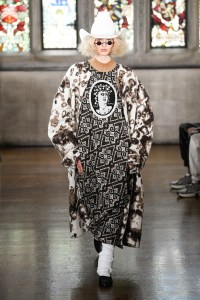 Model on the runway at Edward Crutchley RTW Fall 2024 as part of London Ready to Wear Fashion Week held at Ironmongers Hall on February 16, 2024 in London, England.