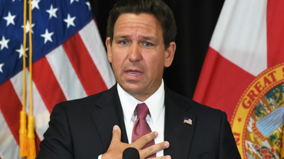 Ron DeSantis, governor of Florida, signed a law stipulating harsher punishments for retail crime into effect.
