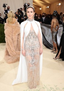 NEW YORK, NEW YORK - SEPTEMBER 13: Emily Blunt attends The 2021 Met Gala Celebrating In America: A Lexicon Of Fashion at Metropolitan Museum of Art on September 13, 2021 in New York City. (Photo by Dimitrios Kambouris/Getty Images for The Met Museum/Vogue )