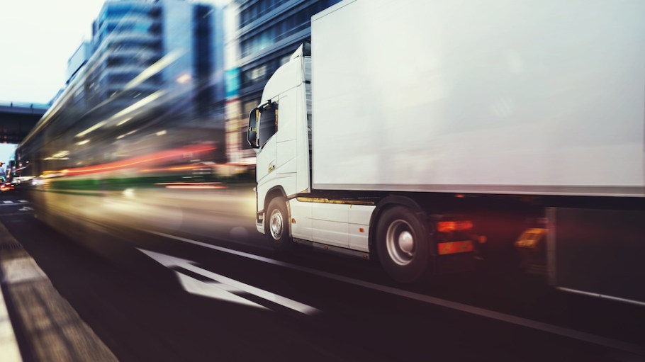 Manhattan Associates and Kearney discussed how technology and data can support transportation management.