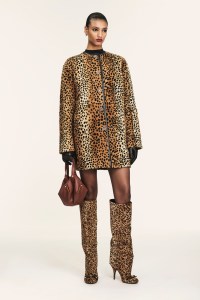 Versace Resort 2025 Ready-to-Wear Collection
