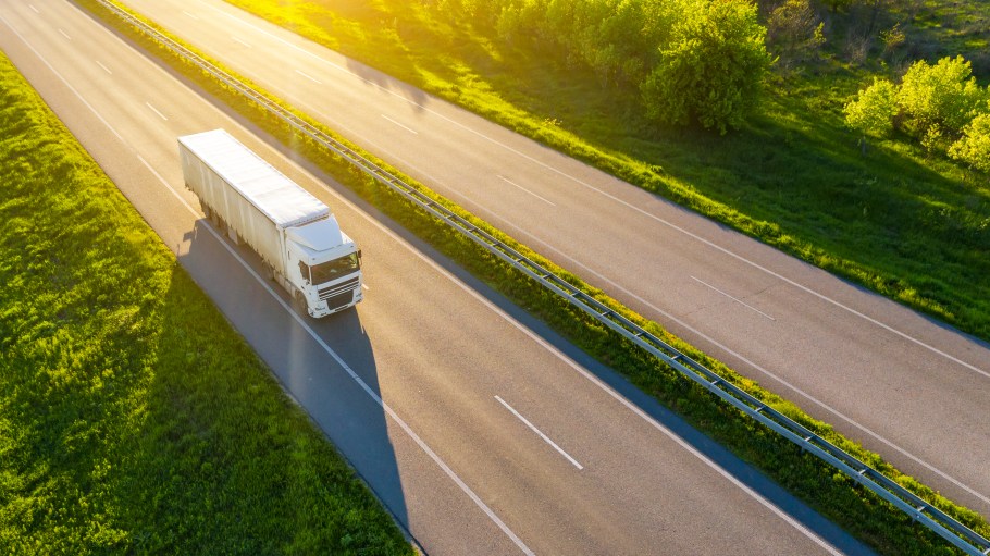 The now-bankrupt U.S. Logistics Solutions faces a class-action lawsuit alleging it violated the WARN Act.