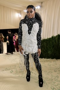 NEW YORK, NEW YORK - SEPTEMBER 13: (EXCLUSIVE COVERAGE) Simone Biles departs The 2021 Met Gala Celebrating In America: A Lexicon Of Fashion at Metropolitan Museum of Art on September 13, 2021 in New York City.  (Photo by Jamie McCarthy/MG21/Getty Images for The Met Museum/Vogue )