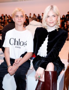 Arthur Saint Bleick and Selma Blair at Chlo√© RTW Spring 2025 as part of Paris Ready to Wear Fashion Week held at Tennis Club de Paris on September 26, 2024 in Paris, France.  (Photo by Aitor Rosas Sune/WWD via Getty Images)
