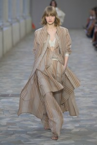 Alberta Ferretti Spring 2025 Ready-To-Wear Collection