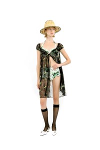 Anna Sui Spring 2025 Ready-to-Wear Collection
