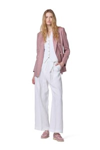 Eleventy Spring 2025 Ready-To-Wear Collection at Milan Fashion Week