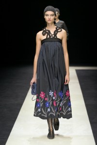 Emporio Armani Spring 2025 Ready-To-Wear Collection at Milan Fashion Week