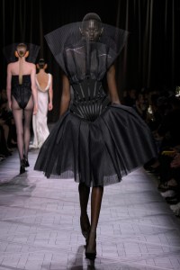 Nina Ricci Spring 2025 Ready-to-Wear Collection at Paris Fashion Week