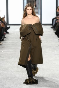 Sacai Spring 2025 Ready-to-Wear Collection at Paris Fashion Week