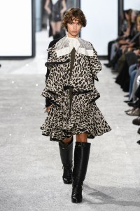 Sacai Spring 2025 Ready-to-Wear Collection at Paris Fashion Week