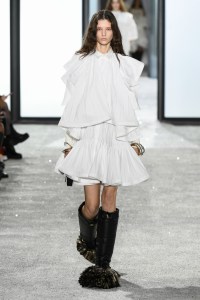 Sacai Spring 2025 Ready-to-Wear Collection at Paris Fashion Week