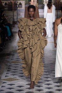 Uma Wang Spring 2025 ready-to-wear collection at Paris Fashion Week