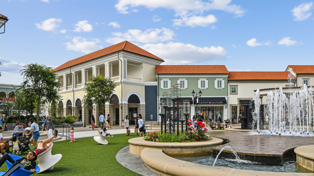Tanger Outlets in Deer Park, N.Y.