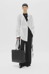 Ann Demeulemeester Pre-Fall 2025 Collection