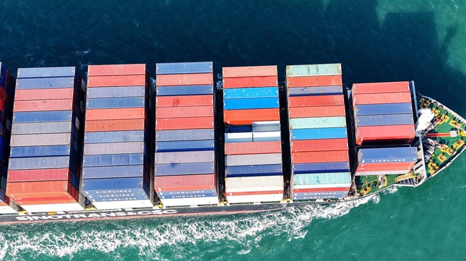Cargo shipping