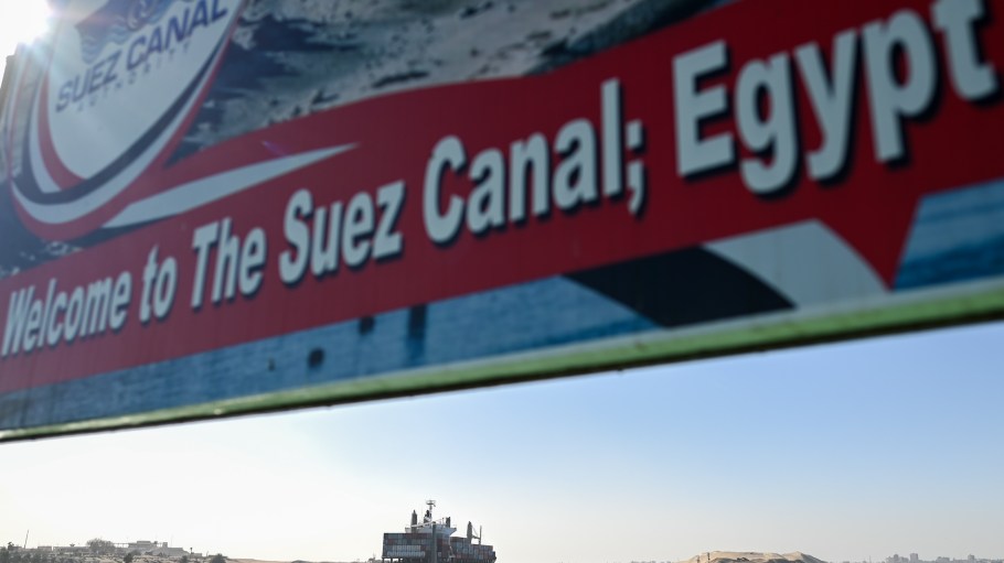 With tensions over the release of Israeli hostages jeopardizing the ceasefire agreement, ocean carriers would seek to avoid risking a return to the Suez Canal.