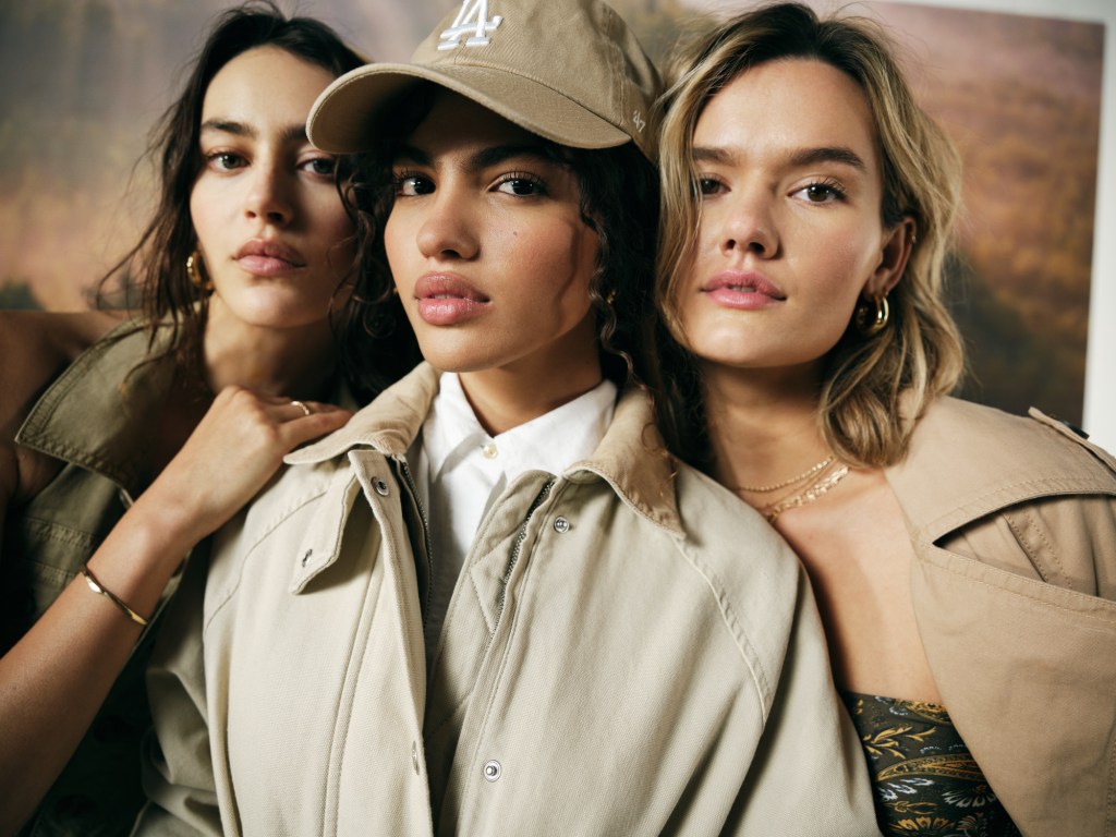 American Eagle Outfitters Boosts Q4 Profits, but Takes Cautious Stance to 2025