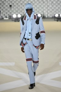 Off-White Fall 2025 Ready-To-Wear Collection at Paris Fashion Week