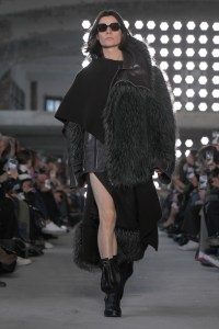 Sacai Fall Ready-To-Wear Collection at Paris Fashion Weed