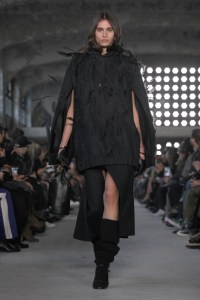 Sacai Fall Ready-To-Wear Collection at Paris Fashion Weed