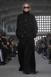 Sacai Fall Ready-To-Wear Collection at Paris Fashion Weed