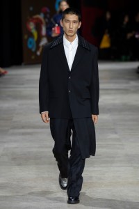 Shiatzy Chen Fall 2025 Ready-to-Wear Collection at Paris Fashion Week