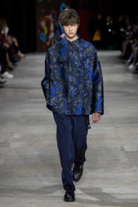 Shiatzy Chen Fall 2025 Ready-to-Wear Collection at Paris Fashion Week