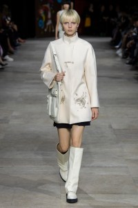 Shiatzy Chen Fall 2025 Ready-to-Wear Collection at Paris Fashion Week
