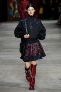 Shiatzy Chen Fall 2025 Ready-to-Wear Collection at Paris Fashion Week