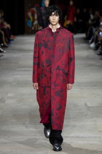 Shiatzy Chen Fall 2025 Ready-to-Wear Collection at Paris Fashion Week