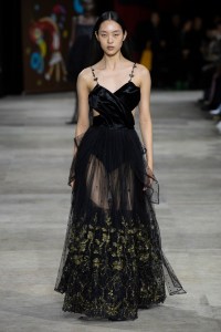 Shiatzy Chen Fall 2025 Ready-to-Wear Collection at Paris Fashion Week