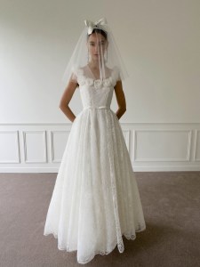 Giambattista Valli Bridal Spring 2025 Collection