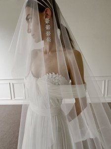 Giambattista Valli Bridal Spring 2025 Collection