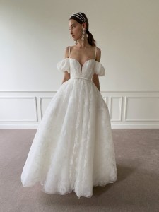 Giambattista Valli Bridal Spring 2025 Collection