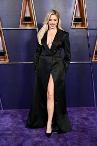 Renee Rapp at the 2025 American Music Awards held at the Fontainebleau Las Vegas on May 26, 2025 in Las Vegas, Nevada.