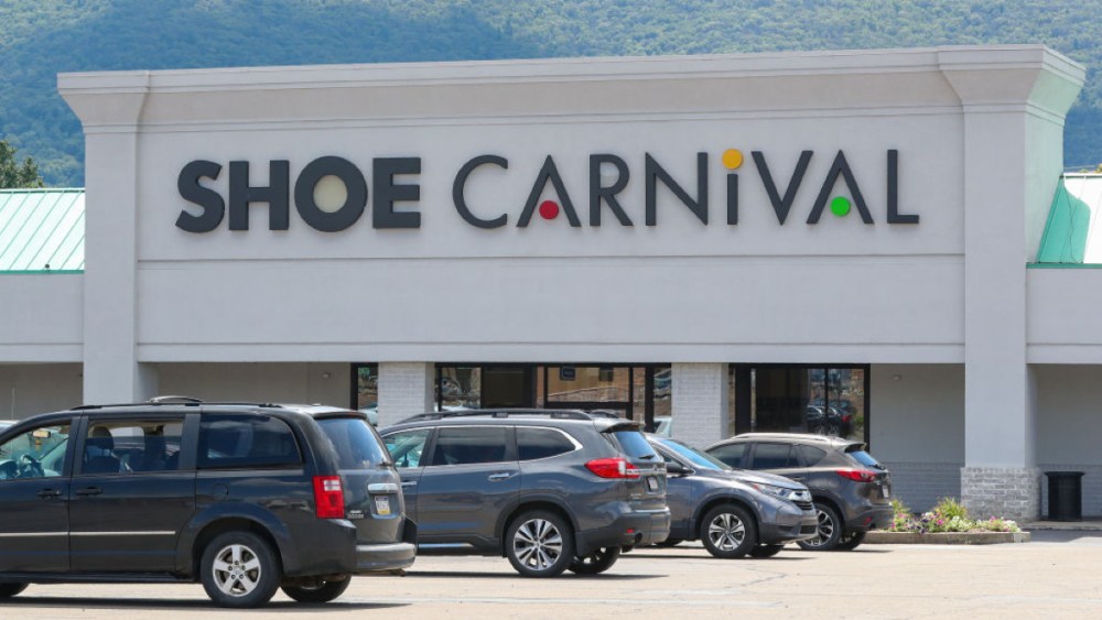 Shoe Carnival store, Shoe Carnival, shoe store
