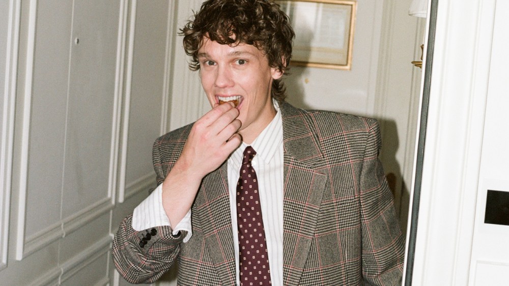 Hunter Doohan gets ready for YSL Spring 2026 in Paris.