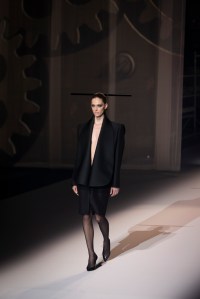Stephane Rolland Fall 2025 Couture at Paris Couture Fashion Week
