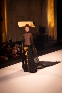 Stephane Rolland Fall 2025 Couture at Paris Couture Fashion Week