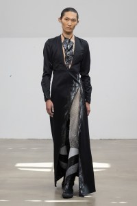 Yuima Nakazato Fall 2025 Couture at Couture Fashion Week