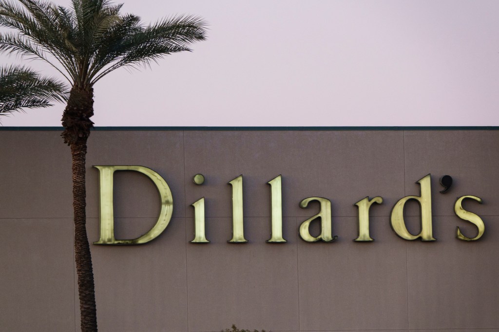 Dillard’s Posts Strong First-quarter Earnings