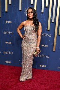 Angela Bassett