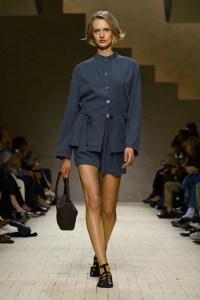 Emporio Armani Spring 2026 Ready-to-Wear Collection at Milan Fashion Week