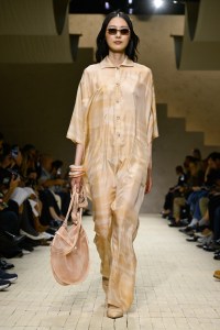 Emporio Armani Spring 2026 Ready-to-Wear Collection at Milan Fashion Week