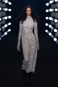 A look from Hindamme Fall 2025 at Riyadh Fashion Week.