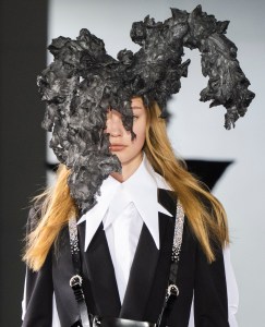 Noir Kei Ninomiya Spring 2026 ready-to-wear collection at Paris Fashion Week.