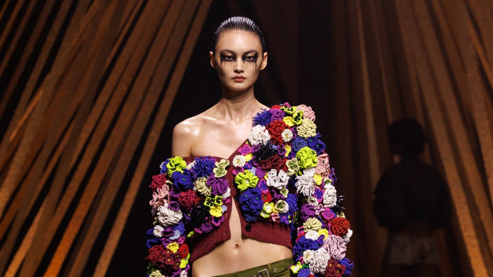 McQueen Spring 2026 Ready-to-Wear Collectionat Paris Fashion Week