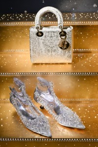 Dior’s Avenue Montaigne Store’s Holiday Lights